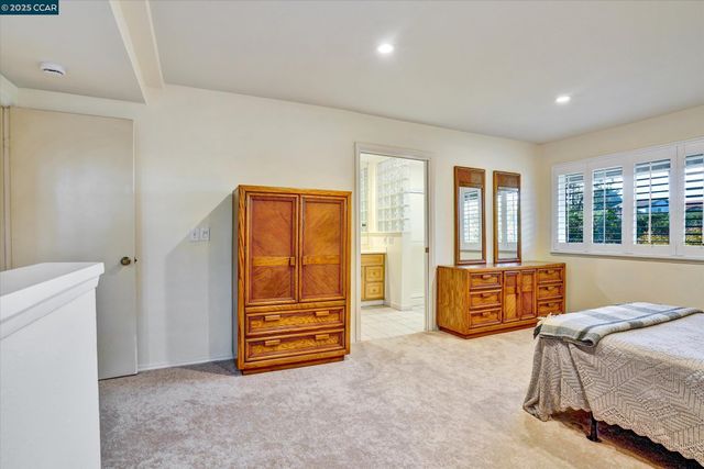 1310 Lewis Ln, Pinole, CA 94564