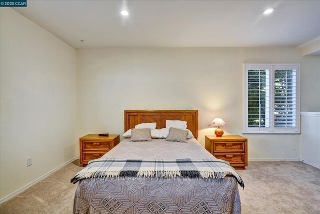 1310 Lewis Ln, Pinole, CA 94564