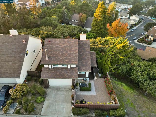 1310 Lewis Ln, Pinole, CA 94564