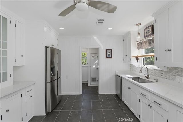 4593 Merrill, Riverside, CA 92506