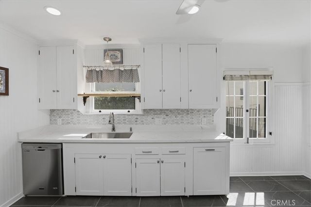 4593 Merrill, Riverside, CA 92506