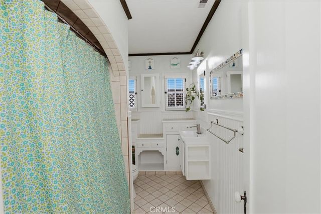 4593 Merrill, Riverside, CA 92506