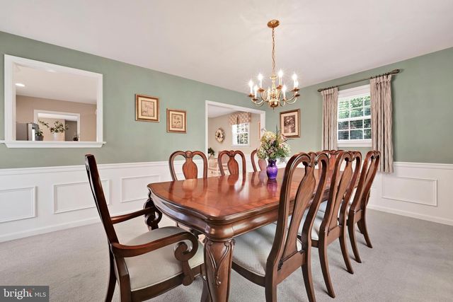 104 JULIA RD, Ephrata, PA 17522
