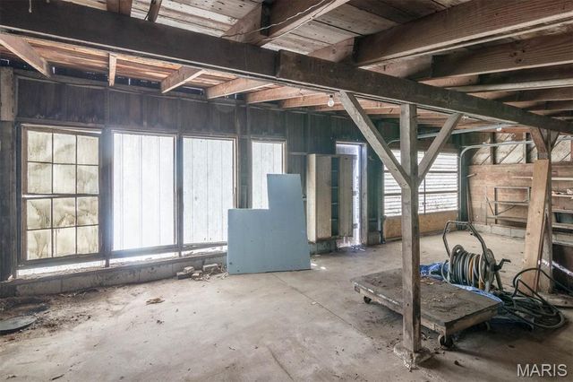 371 Frey Meadows Road, Pocahontas, IL 62275