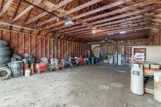 371 Frey Meadows Road, Pocahontas, IL 62275