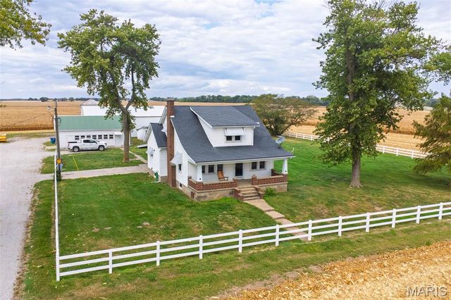 371 Frey Meadows Road, Pocahontas, IL 62275