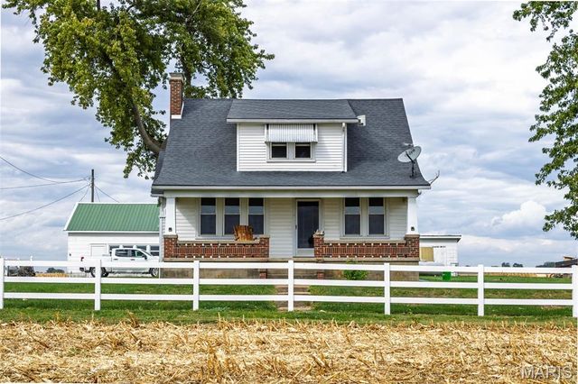 371 Frey Meadows Road, Pocahontas, IL 62275