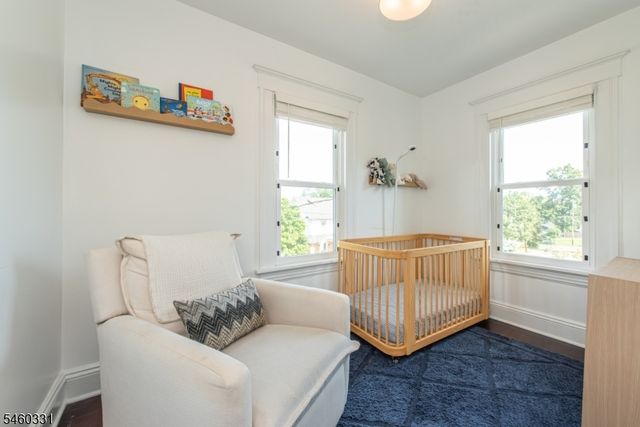 6 John St, Summit City, NJ 07901
