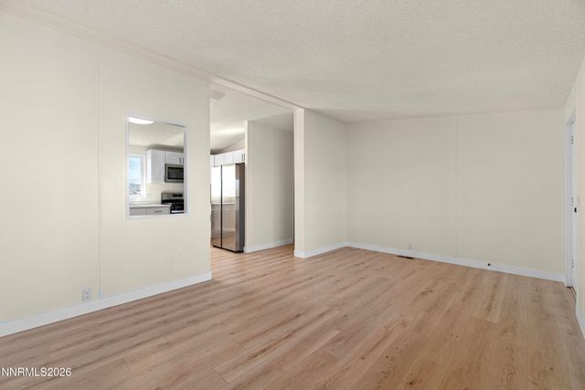 3095 E Antelope Street, Silver Springs, NV 89429