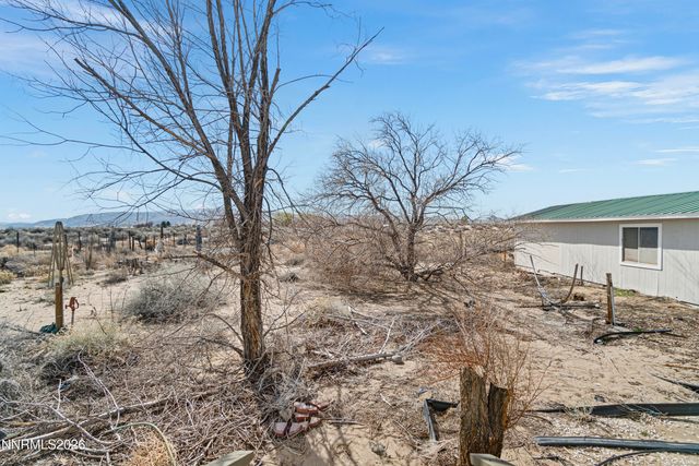 3095 E Antelope Street, Silver Springs, NV 89429