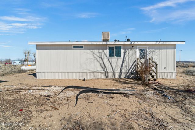 3095 E Antelope Street, Silver Springs, NV 89429