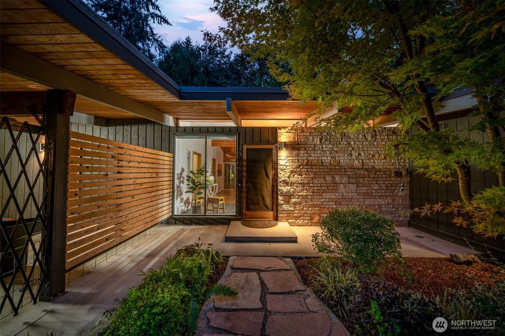 2705 Fir Street SE, Olympia, WA 98501