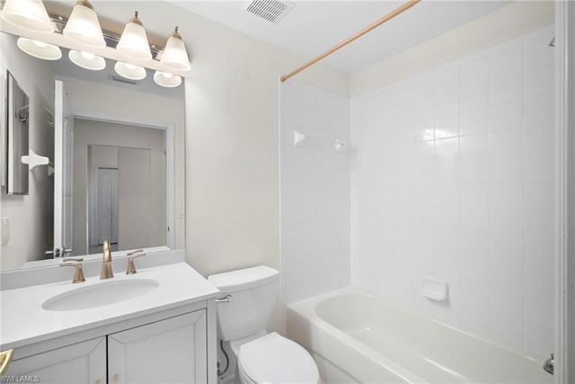 20071 barletta LN # 2721, Estero, FL 33928