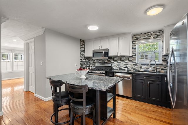 11 Arcadia Circle 23, Marlborough, MA 01752
