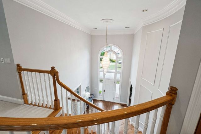 5215 Country Club Dr, Brentwood, TN 37027