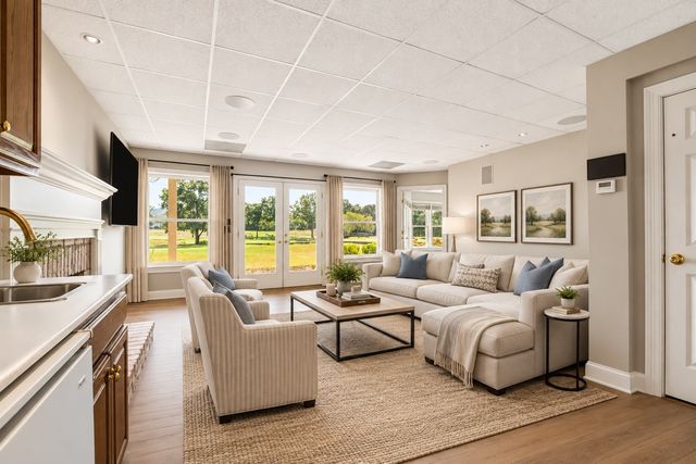 5215 Country Club Dr, Brentwood, TN 37027