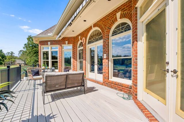 5215 Country Club Dr, Brentwood, TN 37027