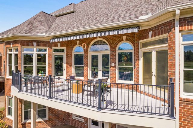 5215 Country Club Dr, Brentwood, TN 37027