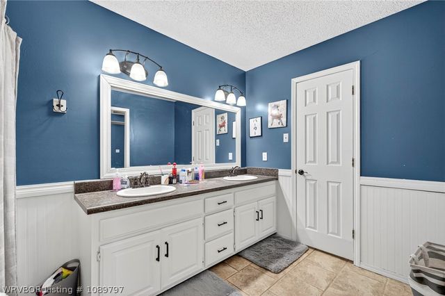 3509 Glen Flora Way, Fort Smith, AR 72908