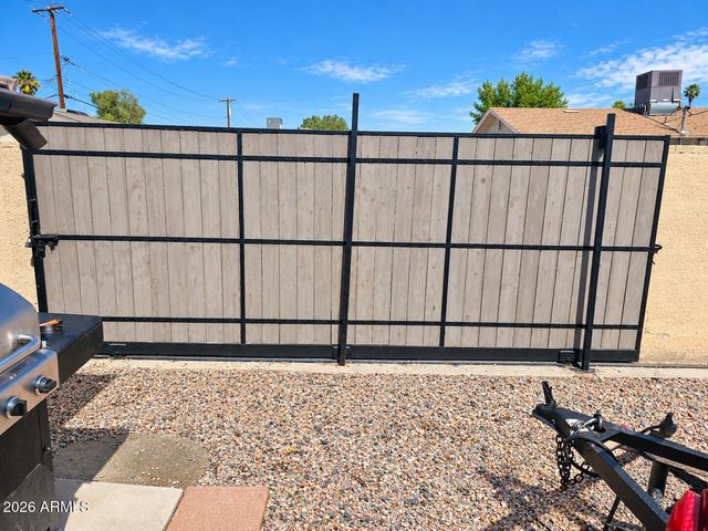 3432 W GLENROSA Avenue, Phoenix, AZ 85017