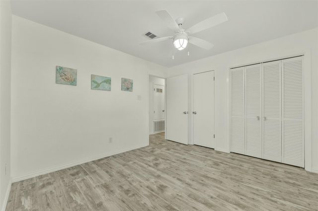 4214 Nueces Drive, Galveston, TX 77554