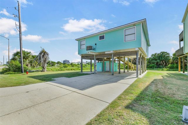4214 Nueces Drive, Galveston, TX 77554