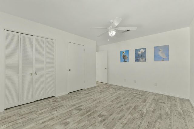 4214 Nueces Drive, Galveston, TX 77554