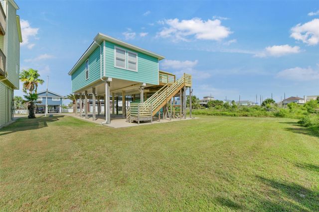 4214 Nueces Drive, Galveston, TX 77554