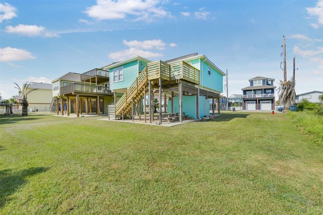 4214 Nueces Drive, Galveston, TX 77554