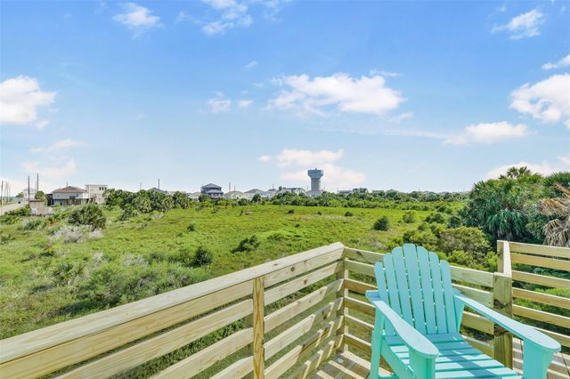 4214 Nueces Drive, Galveston, TX 77554
