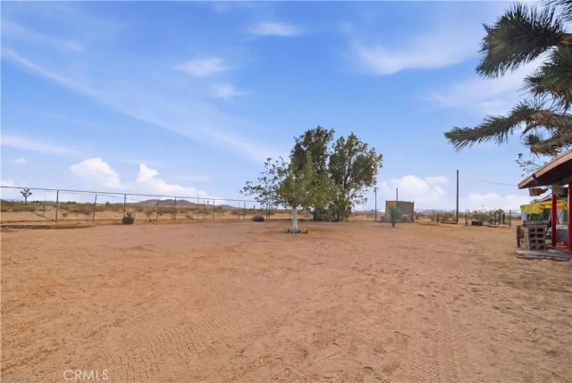 60153 Stearman, Landers, CA 92285