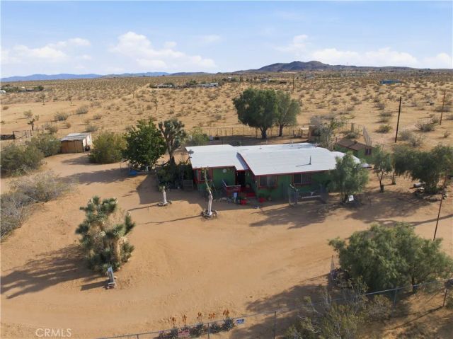 60153 Stearman, Landers, CA 92285