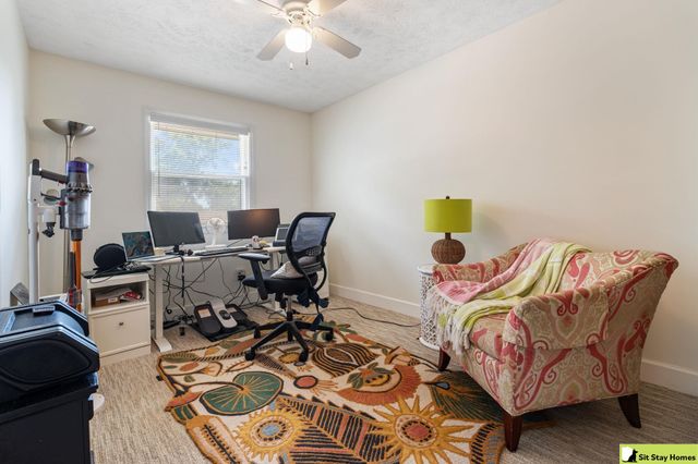 5210 Pine Street, Omaha, NE 68106