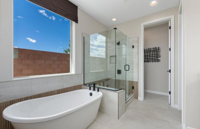 2201 Sandra Loop NE, Rio Rancho, NM 87144