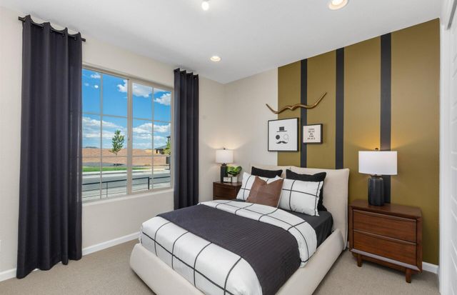 2201 Sandra Loop NE, Rio Rancho, NM 87144