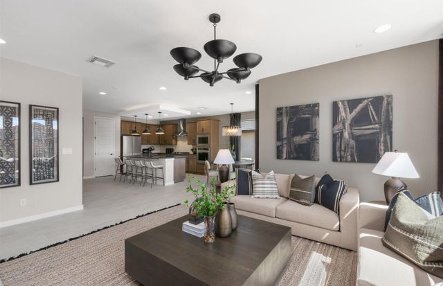 2201 Sandra Loop NE, Rio Rancho, NM 87144