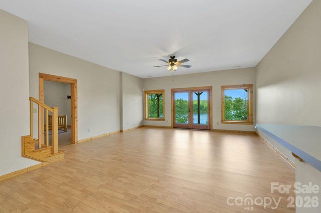 318 Heron Point Drive, Wilkesboro, NC 28697