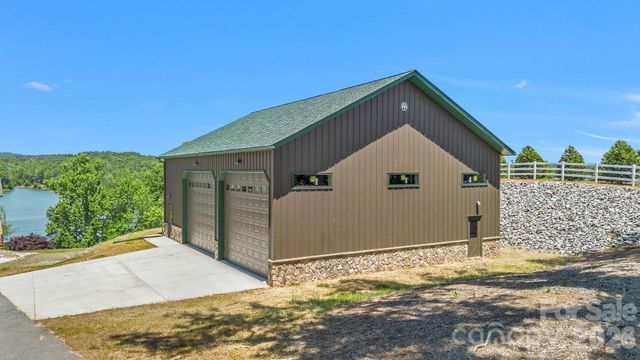318 Heron Point Drive, Wilkesboro, NC 28697
