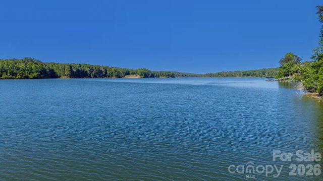 318 Heron Point Drive, Wilkesboro, NC 28697