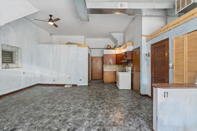 3700 S Honore Street, Chicago, IL 60609