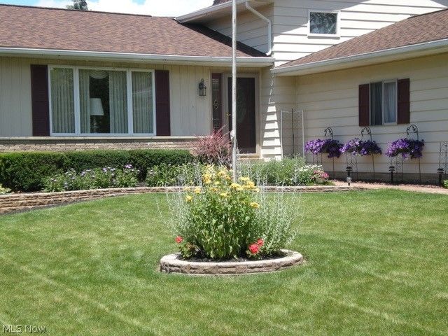 3237 Valley Forge Drive, Brunswick, OH 44212