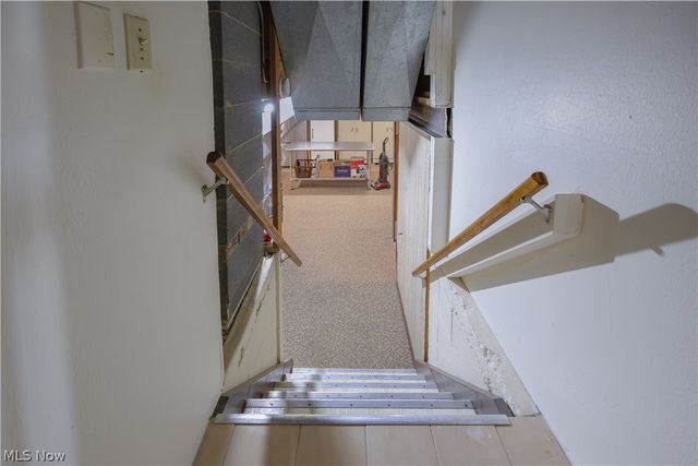 3237 Valley Forge Drive, Brunswick, OH 44212