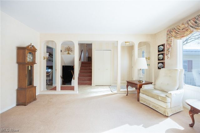 3237 Valley Forge Drive, Brunswick, OH 44212