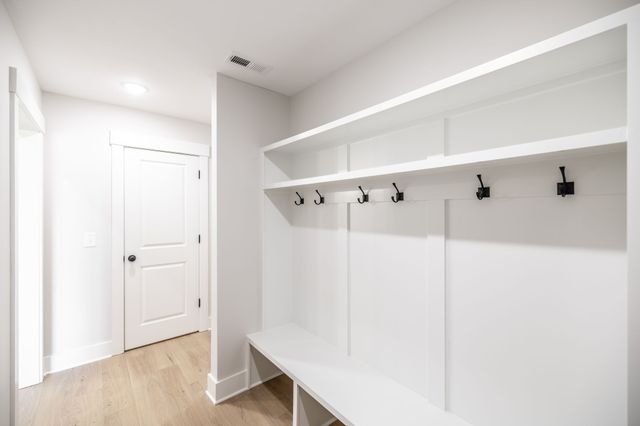 4093 Hereford Dr, Greenbrier, TN 37073