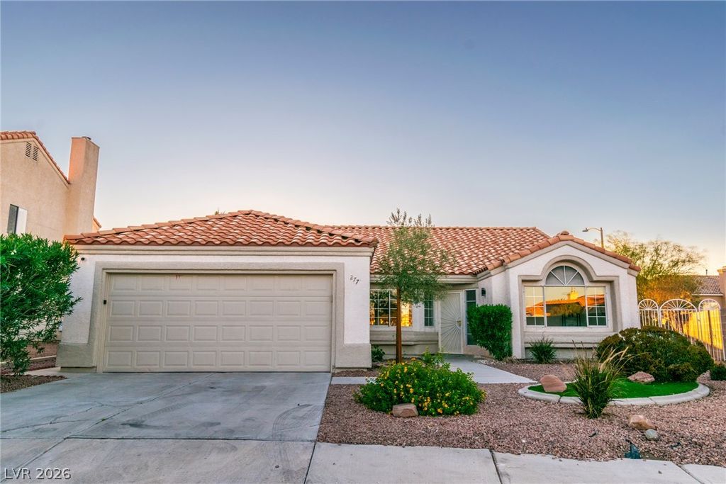 277 Gentle Bay Avenue, Henderson, NV 89074 — photo 2