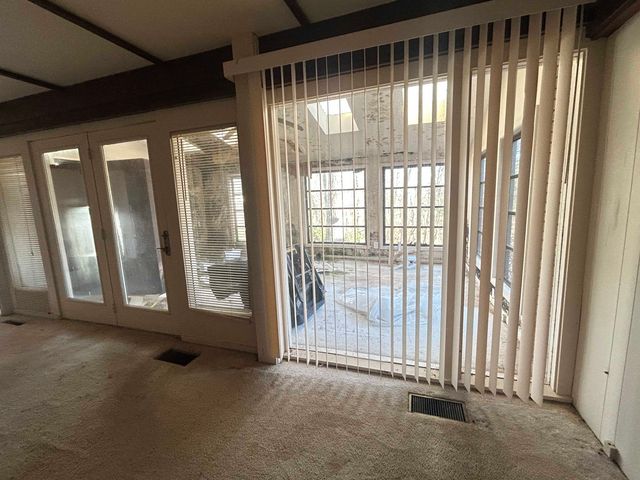 8 Lotus Lane, Cherokee Village, AR 72529