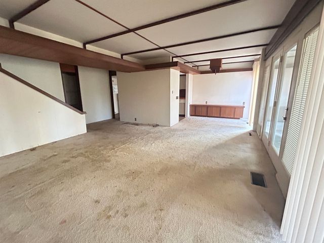 8 Lotus Lane, Cherokee Village, AR 72529