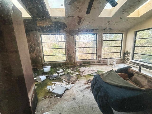 8 Lotus Lane, Cherokee Village, AR 72529