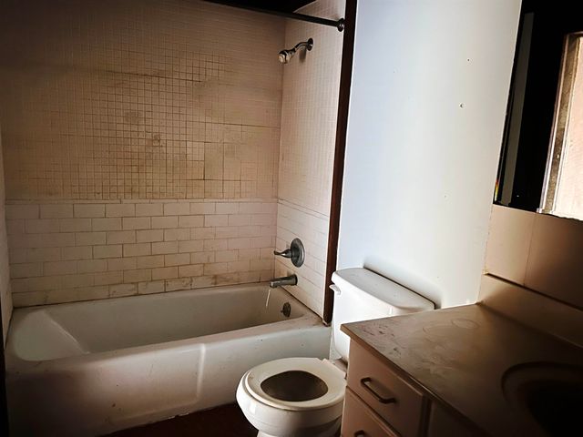 8 Lotus Lane, Cherokee Village, AR 72529