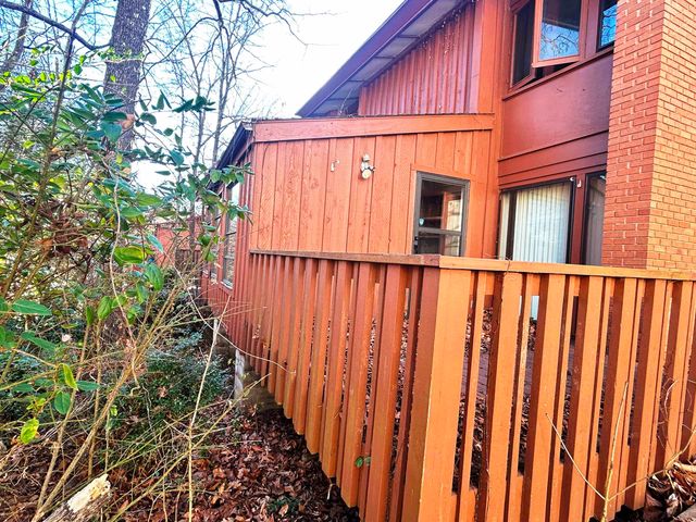 8 Lotus Lane, Cherokee Village, AR 72529